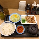 松屋 - 厚切り豚焼肉定食特盛.富士山キムチ