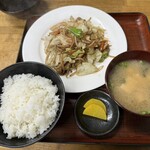かいづ - 野菜炒め定食