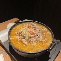焼肉 にくなべ屋 神戸びいどろ 北野坂店 - 