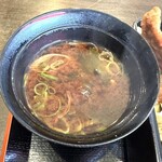 東丸之内食堂 - 赤出し