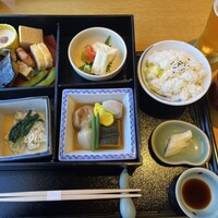 京懐石とゆば料理 松山閣 JR京都伊勢丹店 - 