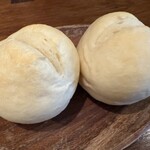 スペイン料理 ポコ ア ポコ - パン