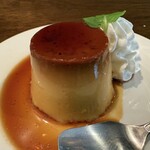 スペイン料理 ポコ ア ポコ - プリン