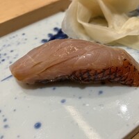 鮨 銀座おのでら 弟 本店 - 金目鯛漬け