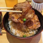 豚丼のぶたはげ - 
