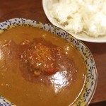 キッチンカミヤマ - ひさーしぶりに来ました。変わらぬ盛りの良さが嬉しい。家庭のカレーのあじ。ご馳走さまでした。