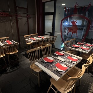 お洒落な半個室で歓送迎会やお祝い利用などおすすめです！