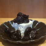 こころや - クリームチーズ ラムレーズンのせ