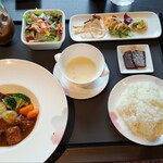 オーブ ダイニング ワイン&バー - 