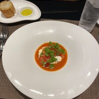 EMPORIO ISHIZAKI - 前菜 ブラッターチーズとトマト バジル