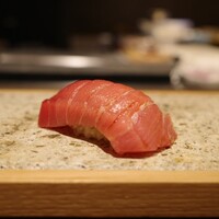 鮨トキドキ串 海老虎 - 中トロ