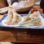 魚 しんのすけ - 天婦羅の盛り合わせ