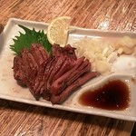 Rearu - 厚切り牛タンステーキ