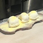 katecuore - パンツェロッティ　牛モツ　有明甘海老　スエビ　干柿　バジル　佐賀の小麦ではじめに打っていた生地がここで登場