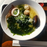 浄土ヶ浜レストハウス - 浜ラーメン