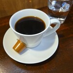 キッチン ブルー グローブ - ホットコーヒーのアップ