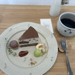 anello ホシノ - 栗のティラミスケーキ＋anello ブレンド珈琲