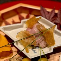西麻布 万葉 - 鴨ロース、薩摩芋煎餅