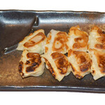 麺場 神徳 - ひと口餃子