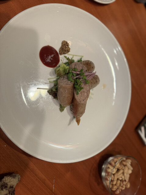 ここがゼロ件？？不思議な現象です : ステーキ バル DIXEIの写真