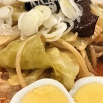 蒙古タンメン中本 - ちょいクタの野菜