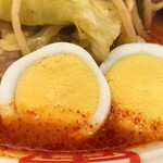 蒙古タンメン中本 - 辛さのオアシスのゆで卵
