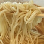 ラー麺専門店 こしがや - 中細の自家製麺