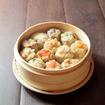 鶏中華 ヤンヤン飯店 - 