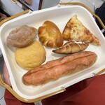 ベーカリー・カフェ・クラウン - 