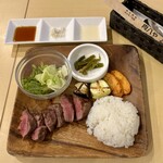 YAKINIKU CAFE298 - 牛タンステーキランチ