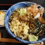 たちばな家 本店 - 納豆そば(冷)730円