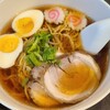 美鈴 - 料理写真:醤油ラーメン290PHP