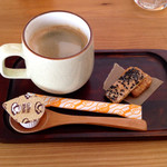 MOKU cafe - ランチのコーヒーとデザート