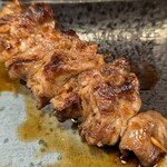 備長炭火焼ひかり鶏 - しろ焼　たれ