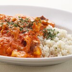 イルキャンティ・エスト - 料理写真:イタリアンピラフ（ガーリックライスと魚介類のトマトクリームソース添え）