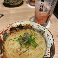 八面六秘 - 
