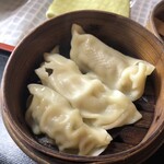 かっぱ飯店 - 肉がたっぷり。もちもちの皮が美味しい蒸し餃子！