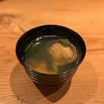地酒と旬の味 ききや - ・地大はまぐり 酒むし(一ケ) 680円/税込