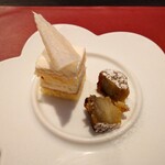 ベルエキップ - さつまいもについては
      インスタで書かれていた覚えがあり
      
      2万円するフレンチでなぜ、焼き芋なのか
      それは、その品がとても美味しいから
      と書かれていた様な気がする