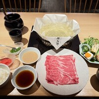 最飛び飛騨牛 しゃぶすき家 馬喰一代 名古屋WEST - しゃぶしゃぶ
