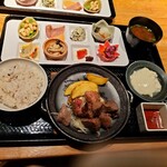 窯焼和牛ステーキと京のおばんざい 市場小路 - 