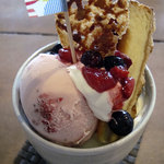 アプランティ - ベリーパフェ620円