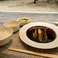 熱香森 - 