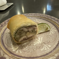 蓮 - 秋刀魚と茄子とガリの春巻き。