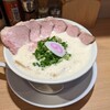 鶏そば 啜る 丸の内本店