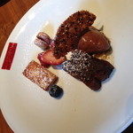 ラ・ピッチョリー・ドゥ・ルル - ランチコース（２，０００円＋税）の「シェフ気まぐれ本日のデザート」この日はチョコレート尽くし。２０１４年５月