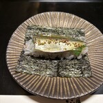 六雁 - コハダの巻き寿司