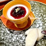 おい河 - ココナッツプリン/ブルーベリーソース/和梨
