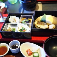 日本料理 鳥羽別邸 華暦 - 