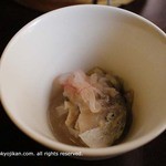 はん亭 - 鯵のマリネも途中で・・・marinated mackerel.